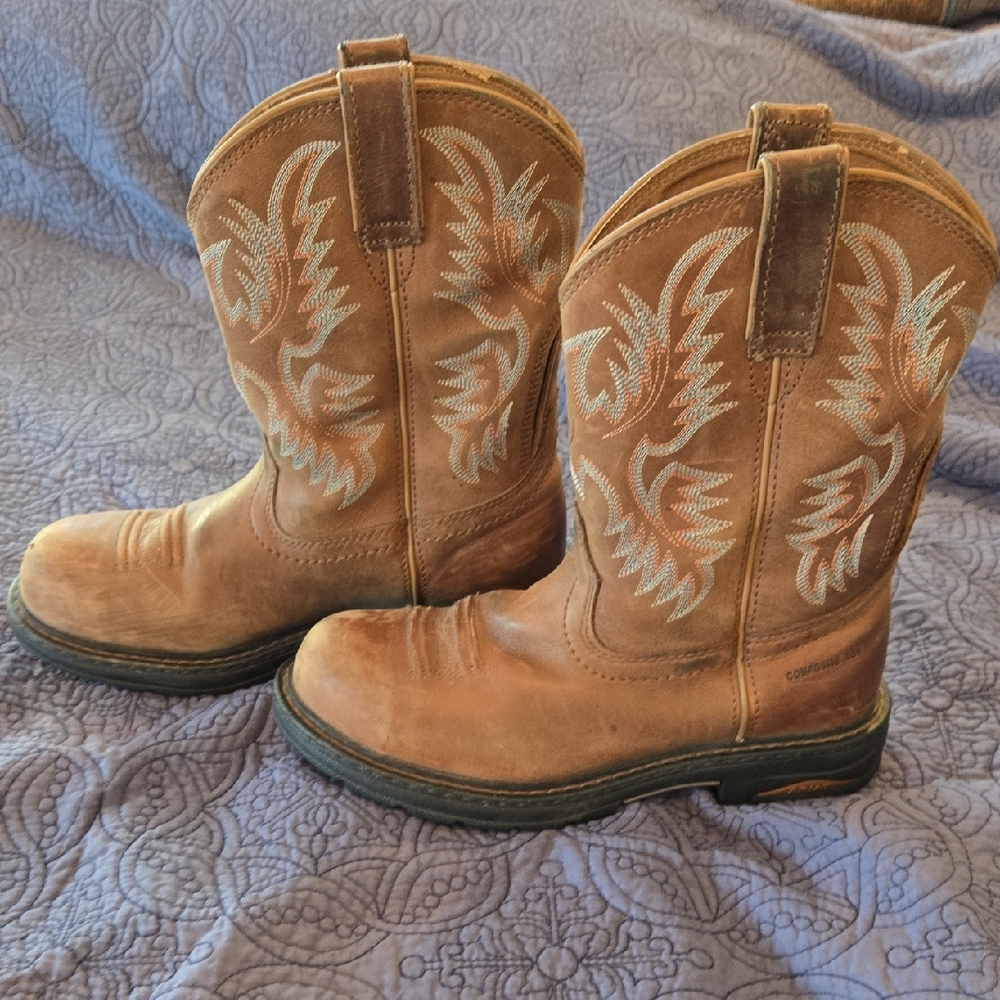 Ariat Tan Leather Upper
